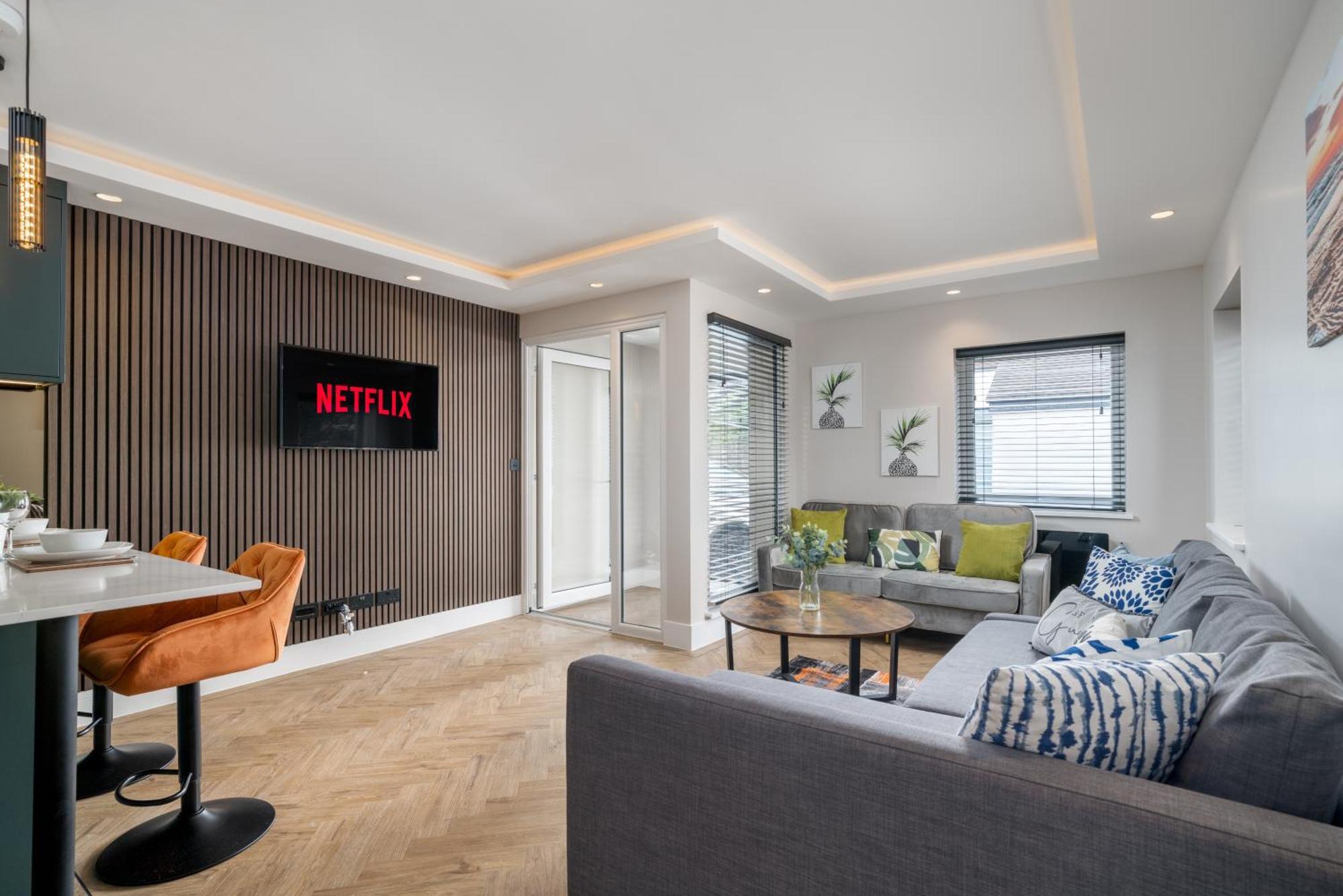 Skyvillion - Cozy Large 4 & 1 Bed Apartments In London Enfield, Mins To Tube Station, Free Wi-Fi Eksteriør bilde